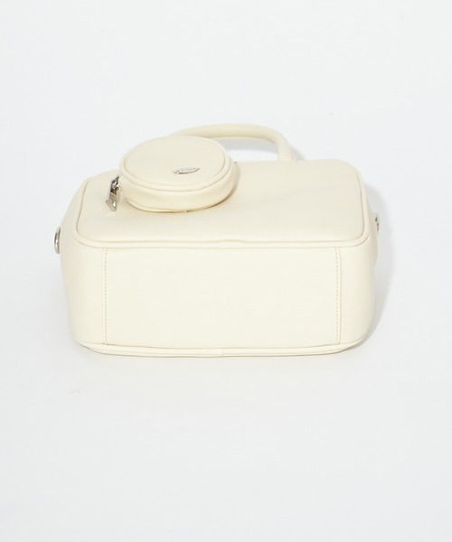 Chico（チコ）の「【新色追加】ポーチ付きレザースクエアバック（ショルダーバッグ・レディース・ブラック/アイボリー/シルバー/ピンク/ブラウン・FREE）」の18枚目の写真