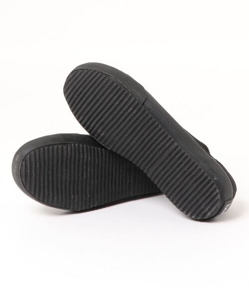 PUAL CE CIN（ピュアルセシン）の「【PIJAK BUMI／ピジャクブミ】KORA SNEAKER／スニーカー（スニーカー・レディース・ブラック/グレー/ホワイト・LARGE/MEDIUM）」の4枚目の写真