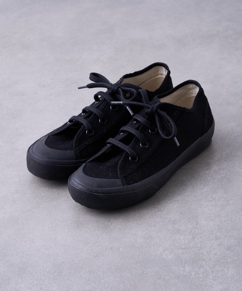 PUAL CE CIN（ピュアルセシン）の「【PIJAK BUMI／ピジャクブミ】KORA SNEAKER／スニーカー（スニーカー・レディース・ブラック/グレー/ホワイト・LARGE/MEDIUM）」の3枚目の写真