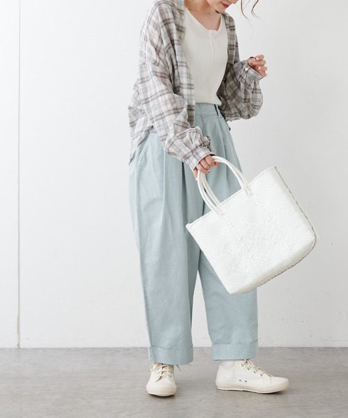 PUAL CE CIN（ピュアルセシン）の「【PIJAK BUMI／ピジャクブミ】KORA SNEAKER／スニーカー（スニーカー・レディース・ブラック/グレー/ホワイト・LARGE/MEDIUM）」の10枚目の写真