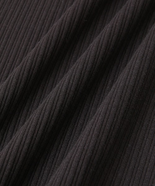 ADAM ET ROPE'(アダムエロペ)の「【アウトレット店舗・WEB限定】スクエアネックストレッチリブタンク(タンクトップ・レディース・チャコールグレー/ブラウン/ミント/キナリ・FREE)」の14枚目の写真