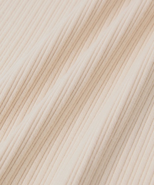 ADAM ET ROPE'(アダムエロペ)の「【アウトレット店舗・WEB限定】スクエアネックストレッチリブタンク(タンクトップ・レディース・チャコールグレー/ブラウン/ミント/キナリ・FREE)」の8枚目の写真