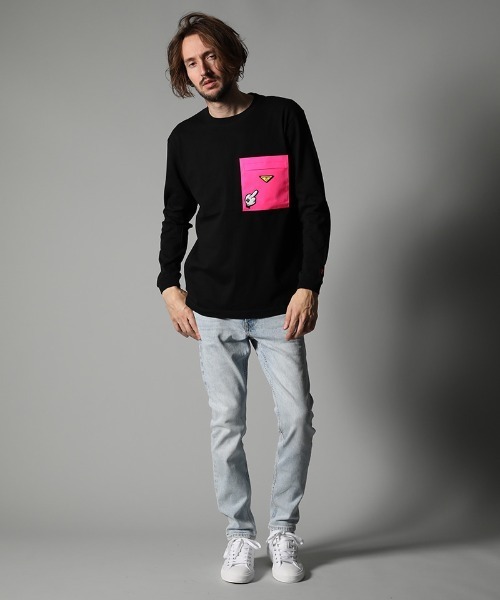 STUD MUFFIN(スタッドマフィン)の「mlt3395-5.6ozコットン天竺 サガラ&パッチポケット付 LS Tシャツ(Tシャツ/カットソー・メンズ・ブラック/ホワイト・3/2/4)」の9枚目の写真