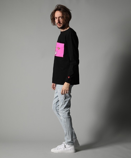 STUD MUFFIN(スタッドマフィン)の「mlt3395-5.6ozコットン天竺 サガラ&パッチポケット付 LS Tシャツ(Tシャツ/カットソー・メンズ・ブラック/ホワイト・3/2/4)」の11枚目の写真