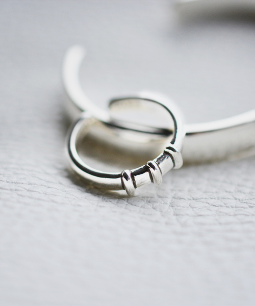 PHILIPPE AUDIBERT（フィリップ オーディベール）の「【PHILIPPE AUDIBERT/フィリップ オーディベール】With brass リング BGH5293（リング・メンズ・シルバー・フリー）」の2枚目の写真