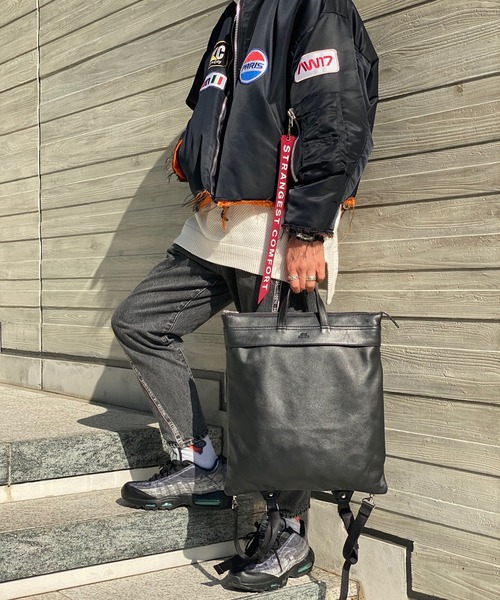 SEEKER（シーカー）の「【FIT】WATERPROOFレザー 3WAYヘルメットバッグ SKB-021FT2（バックパック/リュック・メンズ・ブラック/ネイビー/グレイッシュベージュ・FREE）」の12枚目の写真