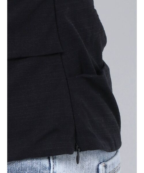 EMODA(エモダ)の「ギャザータックスリーブトップス(Tシャツ/カットソー・レディース・ホワイト/ブラック・FREE)」の13枚目の写真