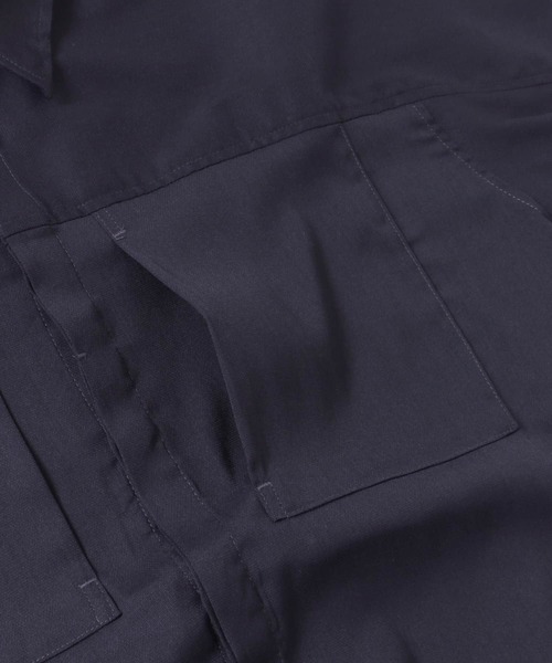 ITEMS URBANRESEARCH（アイテムズ アーバンリサーチ）の「『セットアップ着用可能』切り替えパナマ半袖シャツ（シャツ/ブラウス・メンズ・ブラック/ブラウン/ネイビー・LARGE/MEDIUM）」の19枚目の写真