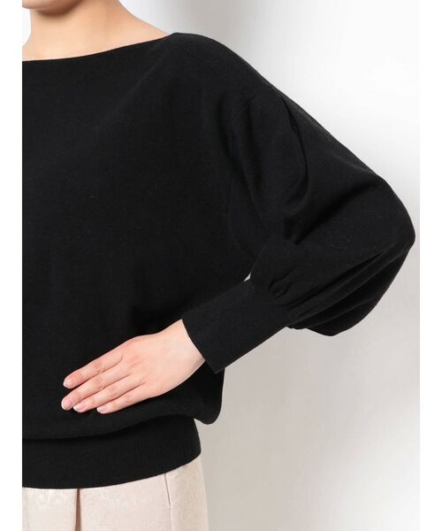 EVRIS（エヴリス）の「ボリュームスリーブニットトップス（ニット/セーター・レディース・ブラック/グリーン/アイボリー・FREE）」の5枚目の写真