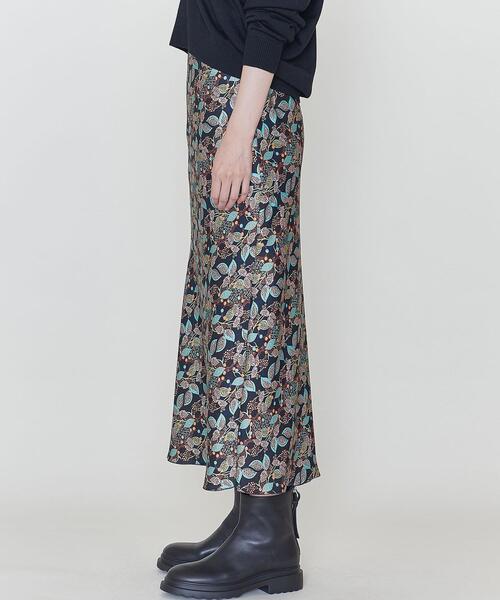 ASTRAET（アストラット）の「＜ASTRAET（アストラット）＞サラサプリント マーメイドスカート（スカート・レディース・ネイビー・1/0）」の4枚目の写真