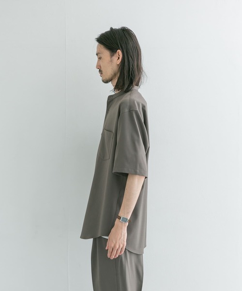 URBAN RESEARCH(アーバンリサーチ)の「WASHABLEウールショートスリーブバンドカラーシャツ(シャツ/ブラウス・メンズ・ライトグレー/ネイビー/グレー系その他・MEDIUM/LARGE)」の10枚目の写真