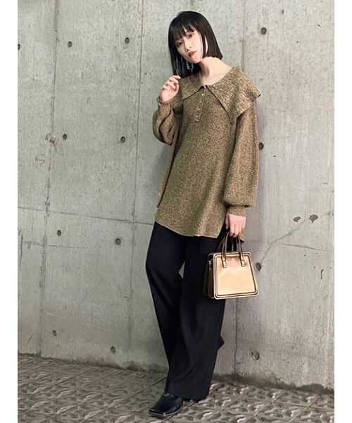 MURUA（ムルーア）の「ビッグカラールーズニット（ニット/セーター・レディース・ブラウン/イエロー・FREE）」の7枚目の写真