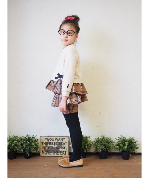 nino(ニノ)の「チェックギャザーペプラム ショートパンツ(その他パンツ・キッズ・ベージュ/ネイビー・140cm/150cm/130cm)」の16枚目の写真