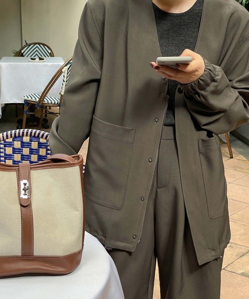 chuclla（チュクラ）の「【chuclla】Set-up collarless blouson chw21a048（ブルゾン・レディース・ブラック/モカ・S/L/M）」の3枚目の写真