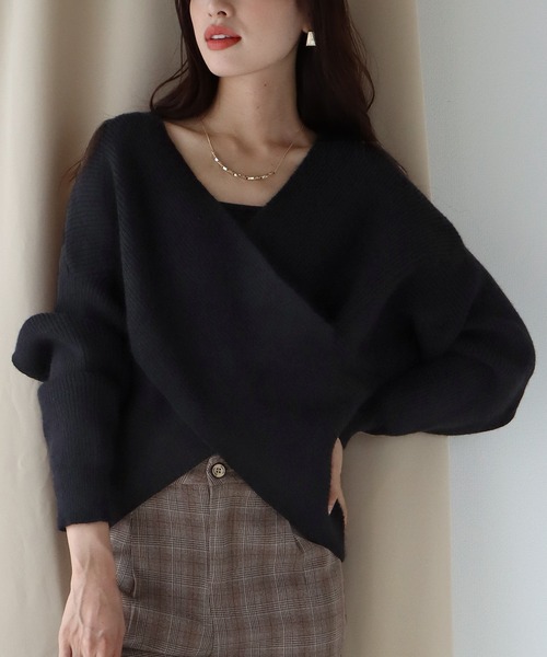 BLUEEAST(ブルーイースト)の「クロスニット(ニット/セーター・レディース・ブラック/グレー/ブラウン/アイボリー/カーキ/ブルー/ピンク/ベージュ/グレー系/ベージュ系・MEDIUM)」の14枚目の写真