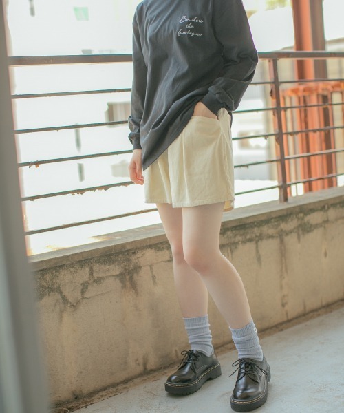 repipi armario（レピピ アルマリオ）の「コーデュロイハイウエストタックショートパンツ（その他パンツ・キッズ・ホワイト/ミント/ブラウン・LARGE/SMALL/MEDIUM）」の9枚目の写真