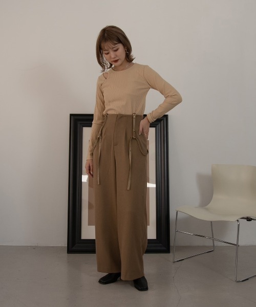 Amiur（エミレ）の「one open shoulder rib tops（その他トップス・レディース・ベージュ/カーキ/ブラック・FREE）」の16枚目の写真