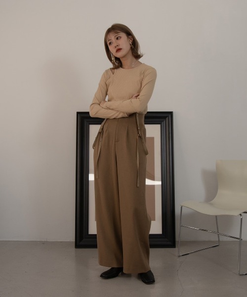 Amiur（エミレ）の「one open shoulder rib tops（その他トップス・レディース・ベージュ/カーキ/ブラック・FREE）」の20枚目の写真