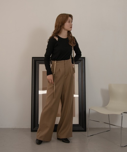 Amiur（エミレ）の「one open shoulder rib tops（その他トップス・レディース・ベージュ/カーキ/ブラック・FREE）」の13枚目の写真