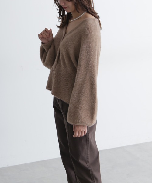 FREE'S MART(フリーズマート)の「◆ショートシャギーペプラムニットカーディガン(カーディガン/ボレロ・レディース・ホワイト/ベージュ/レッド/ブルー・FREE)」の9枚目の写真