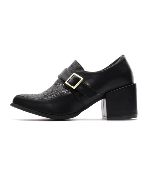 LibertyDoll（リバティードール）の「Liberty doll / ポインテッドトゥチャンキーヒールモンクストラップシューズ (5361)（その他シューズ・レディース・ホワイト系その他/ブラック×ホワイト・L/M/LL）」の5枚目の写真