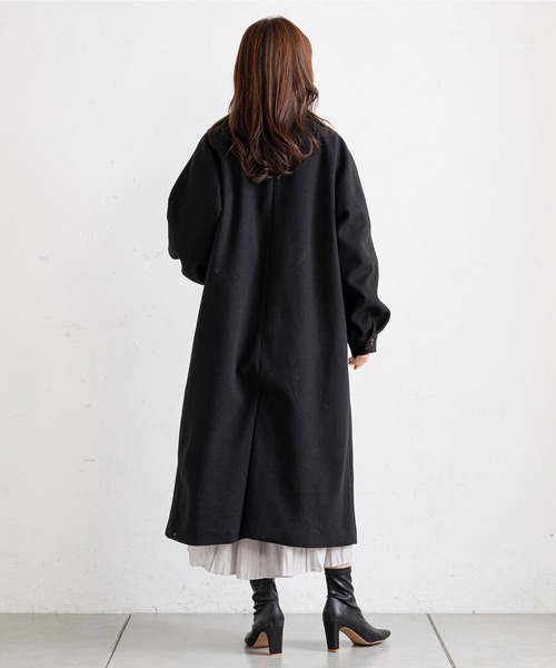 prose verse（プロズヴェール）の「ボリューム袖ラグランコート（チェスターコート・レディース・モカ/ブルー/ブラック/アイボリー・MEDIUM/LARGE）」の21枚目の写真
