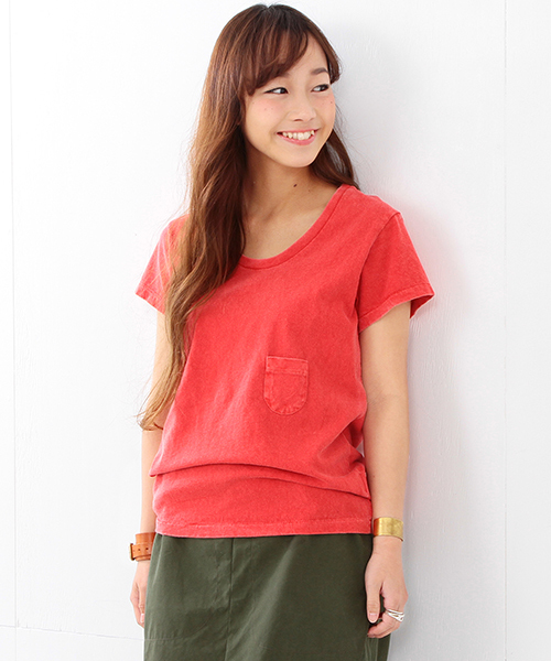 Ray BEAMS(レイビームス)の「Mixta / ポケットT(Tシャツ/カットソー・レディース・オフホワイト/ブラック系その他/イエロー/ネイビー/ブルー/レッド・ONE SIZE)」の1枚目の写真