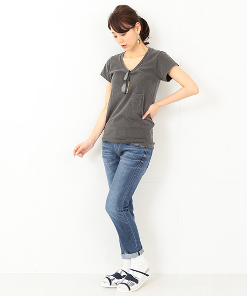 Ray BEAMS(レイビームス)の「Mixta / ポケットT(Tシャツ/カットソー・レディース・オフホワイト/ブラック系その他/イエロー/ネイビー/ブルー/レッド・ONE SIZE)」の20枚目の写真