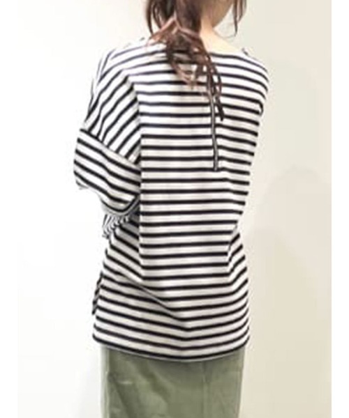 Te chichi(テチチ)の「バックファスナーボーダーカットソー(Tシャツ/カットソー・レディース・ネイビー/イエロー/ブルー・フリ-)」の2枚目の写真