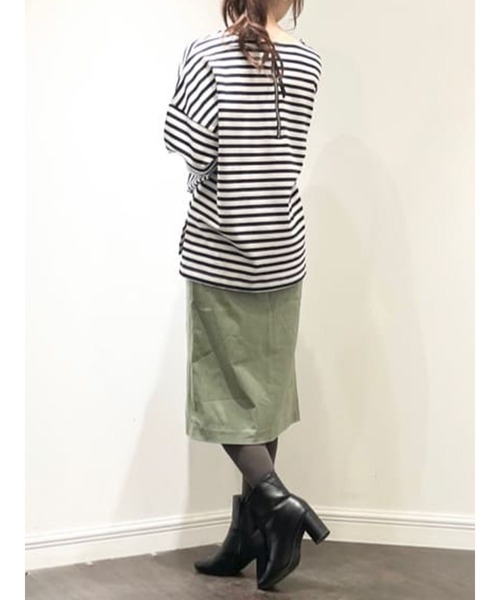 Te chichi(テチチ)の「バックファスナーボーダーカットソー(Tシャツ/カットソー・レディース・ネイビー/イエロー/ブルー・フリ-)」の8枚目の写真