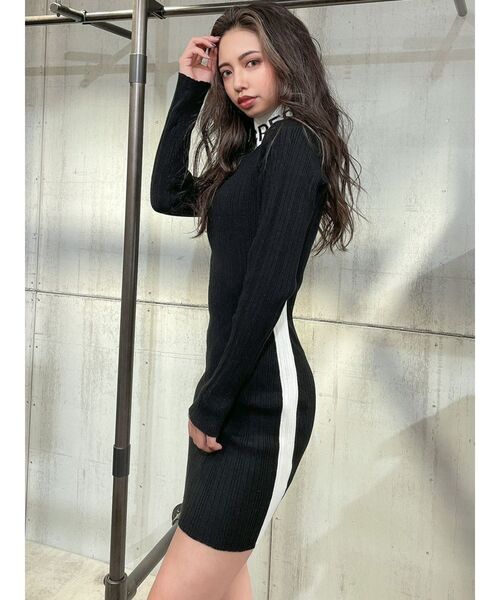 GYDA(ジェイダ)の「SACRED ニットタイトワンピース(ワンピース・レディース・ブラック/ベージュ・FREE)」の7枚目の写真