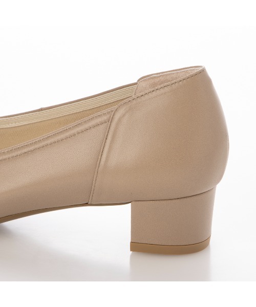 Riz raffinee（リズラフィーネ）の「【3E】ローヒールスクエアトゥパンプス（パンプス・レディース・ブラック/ベージュ・23cm/23.5cm/24cm/24.5cm/22.5cm）」の15枚目の写真