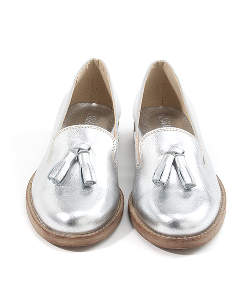 mystic（ミスティック）の「STILMODA タッセルローファー（その他シューズ・レディース・ホワイト/ブラック/シルバー・36/37/38）」の5枚目の写真