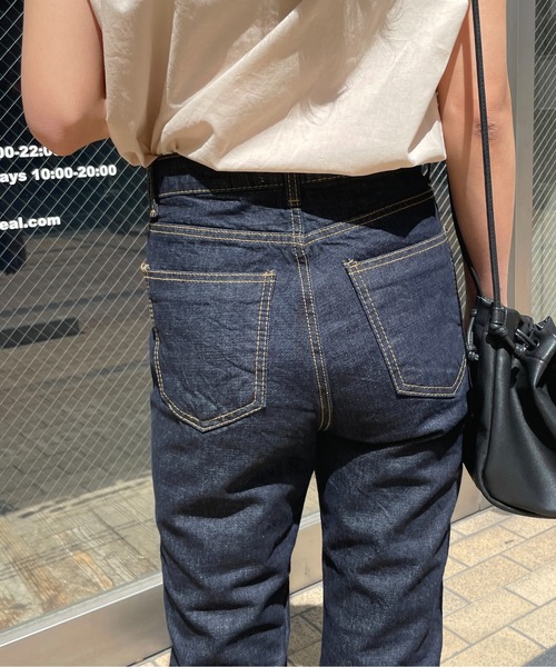 Meli rich（メリーリッチ）の「オールシーズン使える。ストレートデニム（デニムパンツ・レディース・アイボリー/インディゴブルー・FREE）」の9枚目の写真