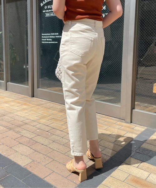 Meli rich（メリーリッチ）の「オールシーズン使える。ストレートデニム（デニムパンツ・レディース・アイボリー/インディゴブルー・FREE）」の15枚目の写真