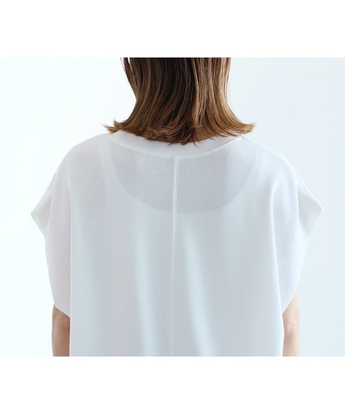 reca(レカ)の「ミニ裏毛切替ロングトップス(Tシャツ/カットソー・レディース・ブラック/オフホワイト/ライラック/グレイッシュベージュ・MEDIUM)」の18枚目の写真