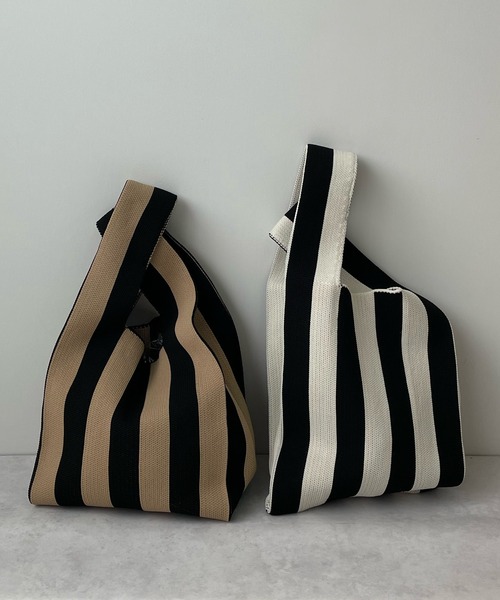 LE MORE（リモア）の「ストライプニットマルシェトートバッグ（トートバッグ・レディース・ベージュ/ブラック/アイボリー・FREE）」の2枚目の写真