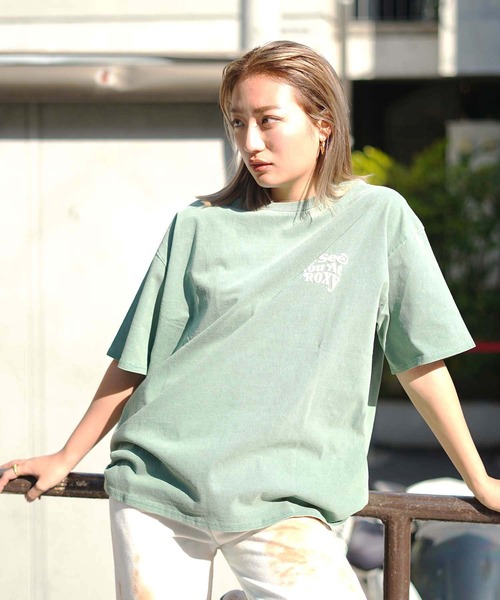 ROXY(ロキシー)の「【ZOZO限定アイテム】SEE YOU AT ROXY TEE/ロキシーバックプリント半袖Tシャツ(Tシャツ/カットソー・レディース・ブラック/グリーン/ナチュラル・FREE)」の9枚目の写真