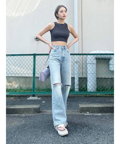 EMODA(エモダ)の「ストラップフラットサンダル(サンダル・レディース・ホワイト/ブラック・SMALL/MEDIUM/LARGE)」の5枚目の写真