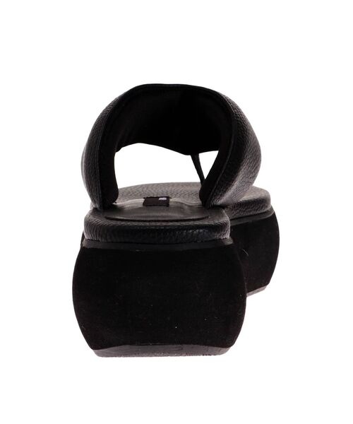 EMODA(エモダ)の「ストラップフラットサンダル(サンダル・レディース・ホワイト/ブラック・SMALL/MEDIUM/LARGE)」の9枚目の写真