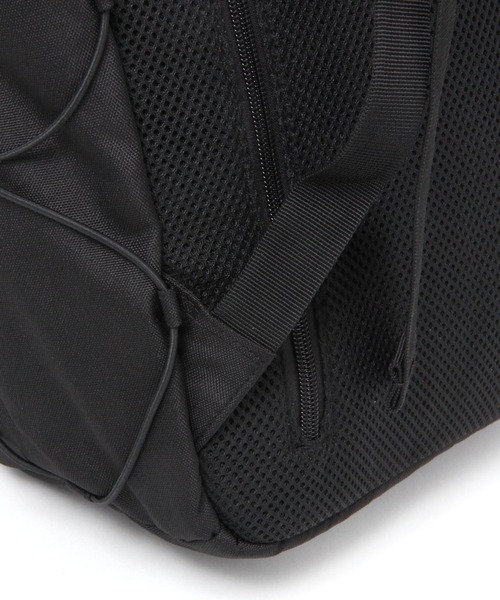 niko and...（ニコアンド）の「オリジナル8ポケットデイパック　20L（バックパック/リュック・レディース・ブラック系/ホワイト系/その他1/ブラック系1/ホワイト系1・0）」の15枚目の写真