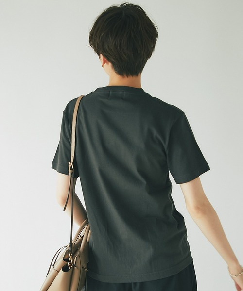 un dix cors(アンディコール)の「大人カジュアルなロゴT figsフロッキーTシャツ(Tシャツ/カットソー・レディース・ホワイト/チャコールグレー/オフホワイト・FREE)」の22枚目の写真