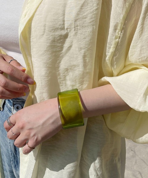 PairPair（ペアペア）の「クリアグリーンバングル（バングル/リストバンド・レディース・ライトグリーン・フリー）」の3枚目の写真