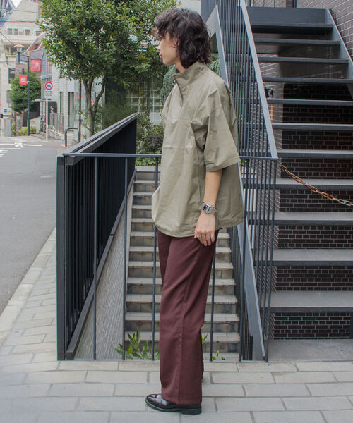 GLOSTER（グロスター）の「【GLOSTER/グロスター】ブロードクロス ハーフジッププルオーバー（シャツ/ブラウス・メンズ・ブラック/ベージュ/オフホワイト・S/M/L）」の22枚目の写真