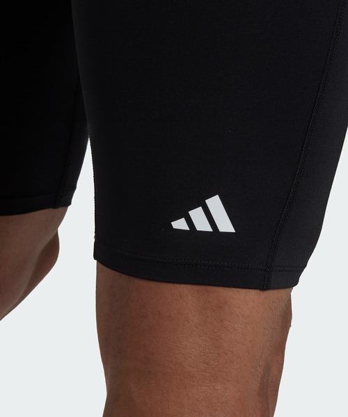 adidas（アディダス）の「テックフィット トレーニング ショートタイツ / アディダス adidas（レギンス/スパッツ・メンズ・ブラック・SMALL/MEDIUM/LARGE/X-LARGE/XX-LARGE/X-SMALL/3XL）」の6枚目の写真