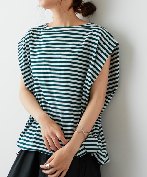 PUAL CE CIN(ピュアルセシン)の「裾ドローコード付きボーダーノースリーブ(タンクトップ・レディース・ボルドー/グリーン/ネイビー・FREE)」の1枚目の写真