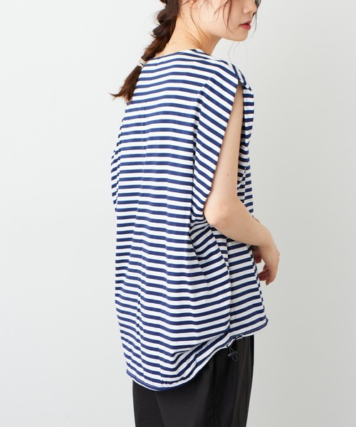 PUAL CE CIN(ピュアルセシン)の「裾ドローコード付きボーダーノースリーブ(タンクトップ・レディース・ボルドー/グリーン/ネイビー・FREE)」の4枚目の写真