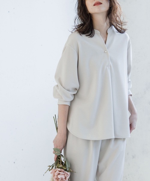 OPAQUE.CLIP(オペークドットクリップ)の「◆スキッパープルオーバー【セットアップ可・WEB限定アイテム】(Tシャツ/カットソー・レディース・ライトグレー/ブラック/オレンジ/ブルー/ボルドー/ホワイト系・40/38/42/36/34)」の16枚目の写真