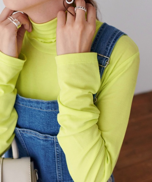 DISCOAT（ディスコート）の「あったかソフトリブタートルネックプルオーバー（Tシャツ/カットソー・レディース・アイボリー/ブラック/モカ/グリーン系その他/ピンク・FREE）」の5枚目の写真