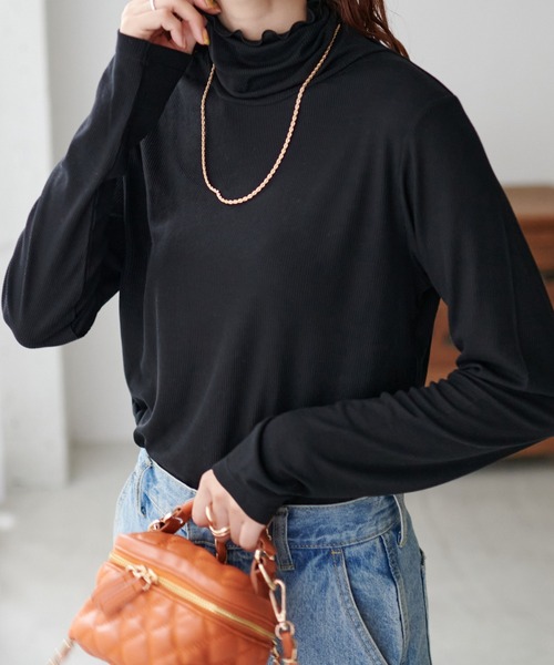 DISCOAT（ディスコート）の「あったかソフトリブタートルネックプルオーバー（Tシャツ/カットソー・レディース・アイボリー/ブラック/モカ/グリーン系その他/ピンク・FREE）」の3枚目の写真